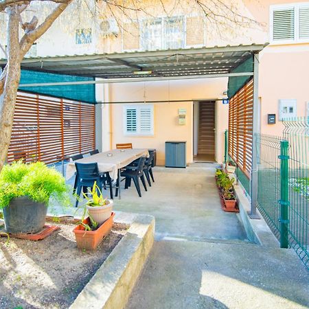 Apartmani Ana Tivat Exteriér fotografie