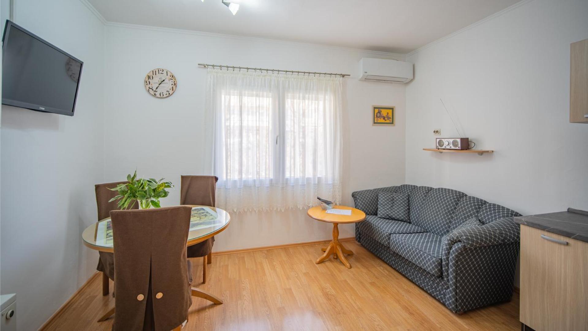 Apartmani Ana Tivat Exteriér fotografie